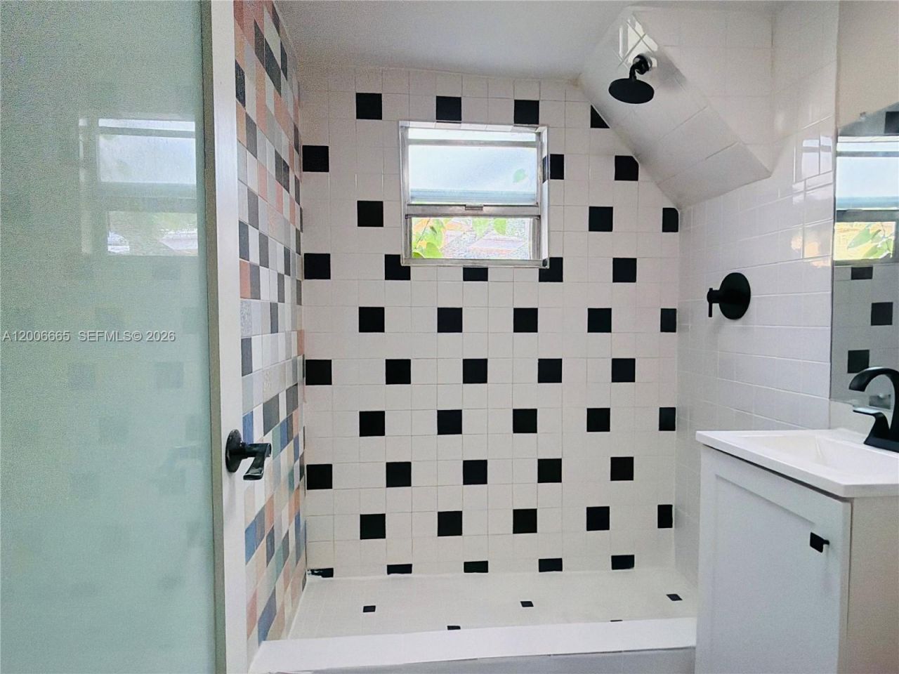 1350 SW 13th St , Unit Rear-Groun, Miami, FL 33145 Photo