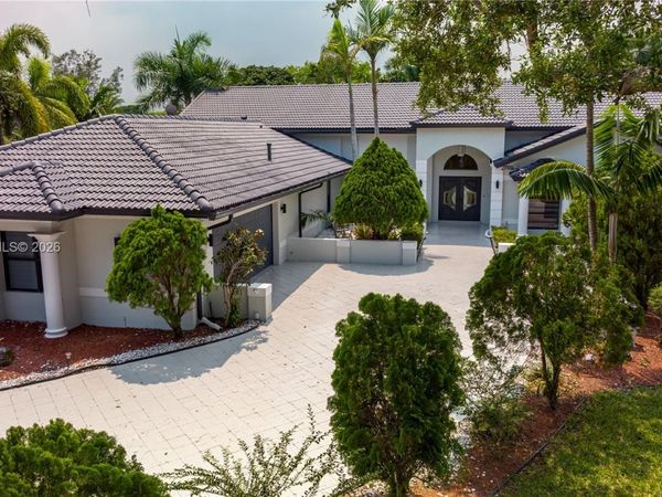 1361 NW 116th Ave, Plantation, FL 33323