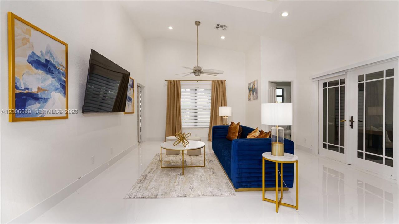 1361 NW 116th Ave, Plantation, FL 33323 Photo