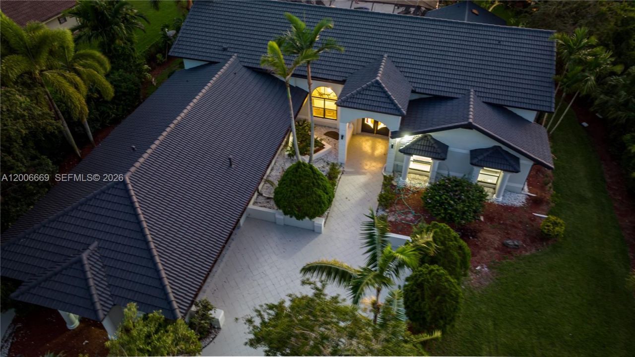 1361 NW 116th Ave, Plantation, FL 33323 Photo