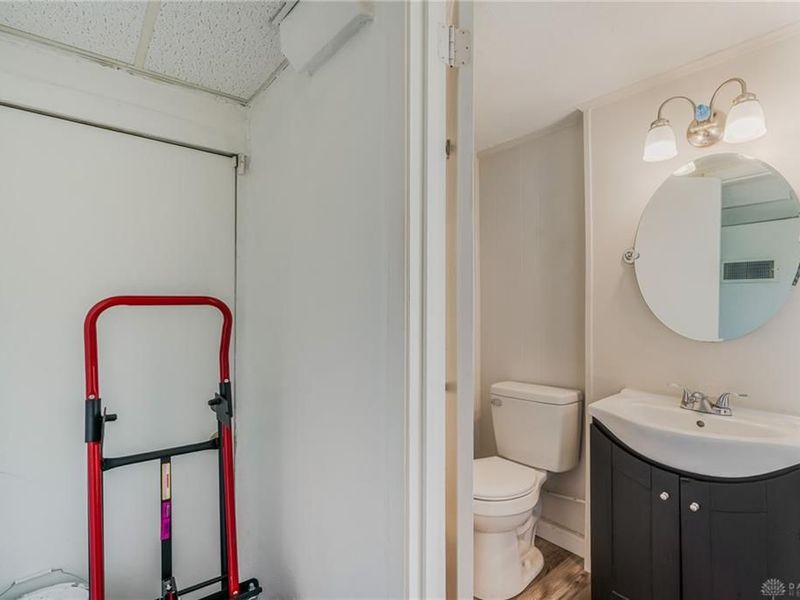 1905 Russell Avenue, Kettering, OH 45420 Photo 12