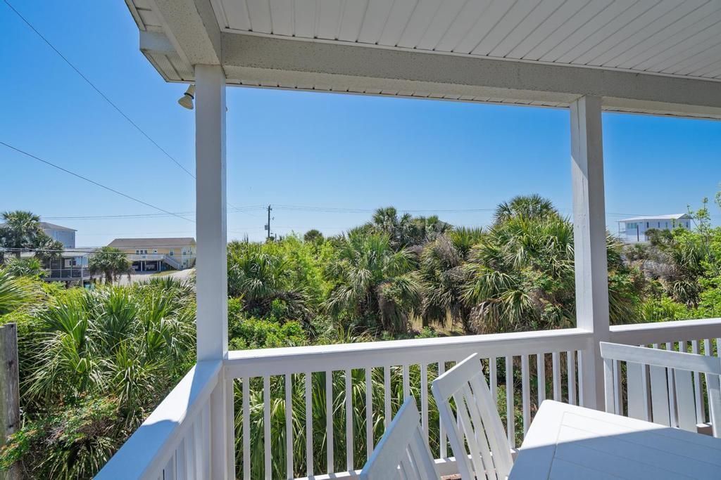 402 Pompano Street Photo 21