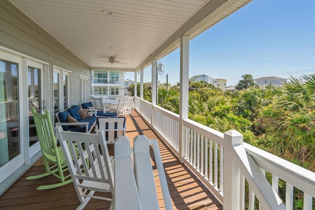 402 Pompano Street Photo 22