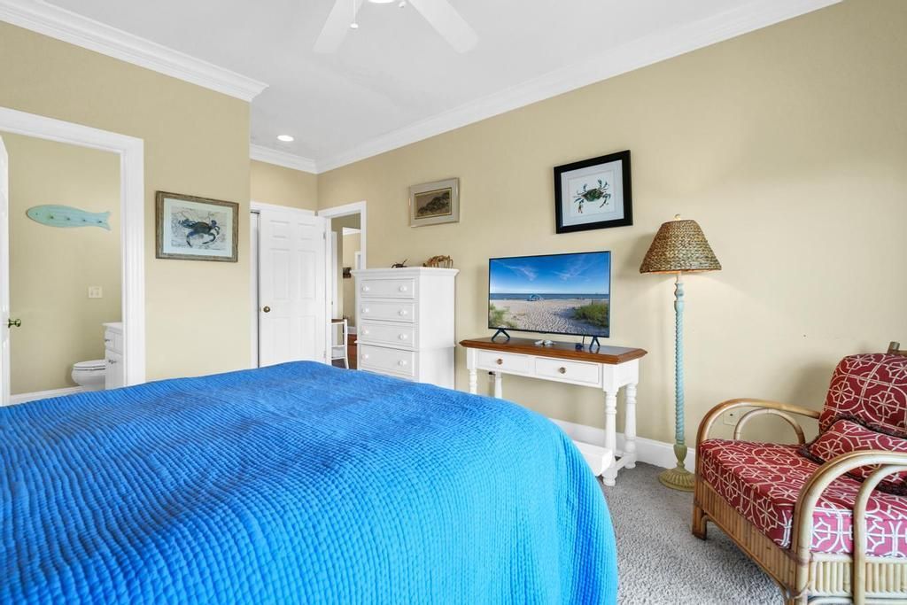 402 Pompano Street Photo 25