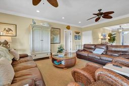 402 Pompano Street photo 4