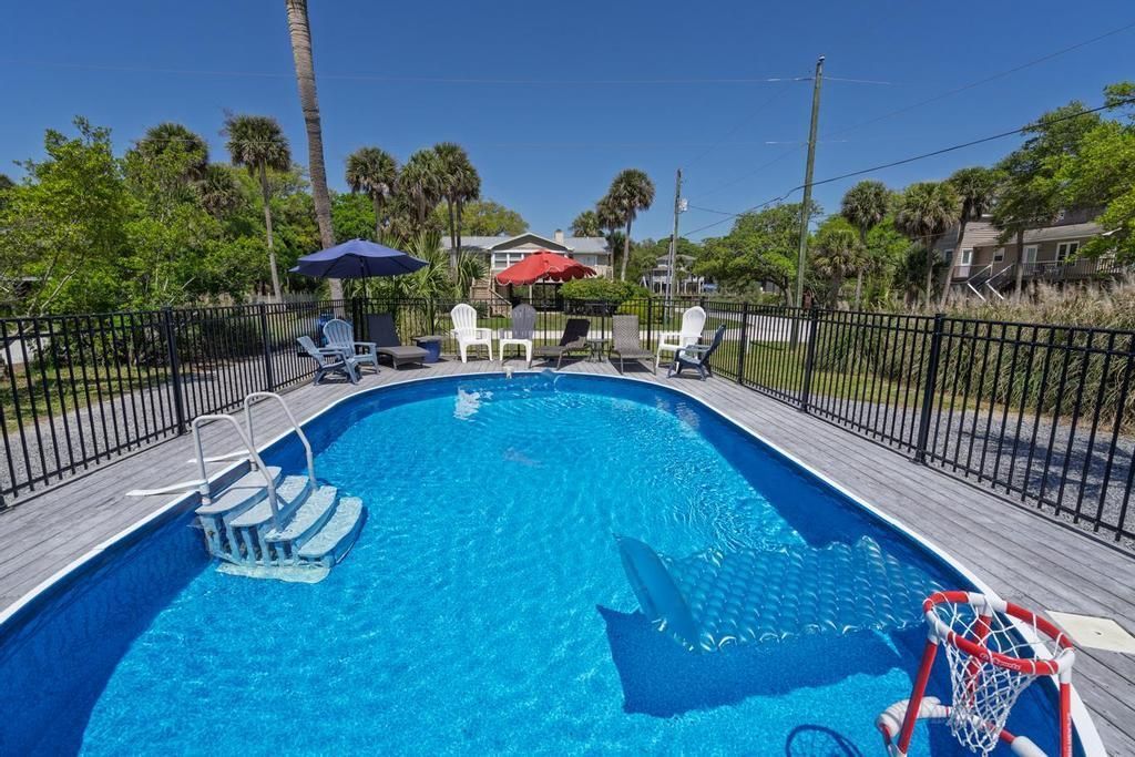 402 Pompano Street Photo 53