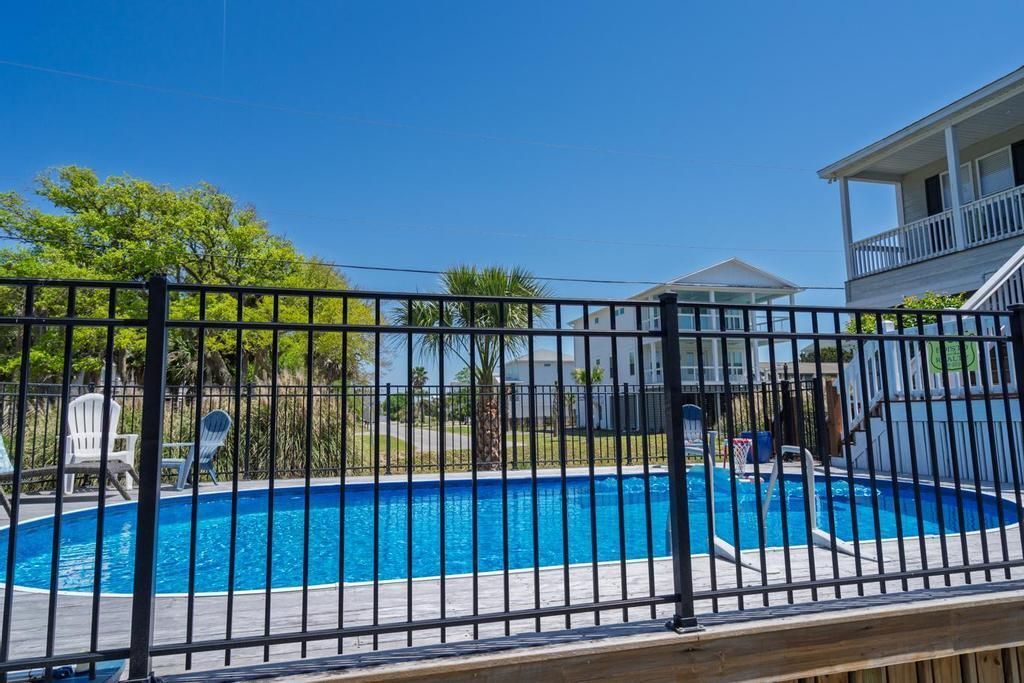 402 Pompano Street Photo 56