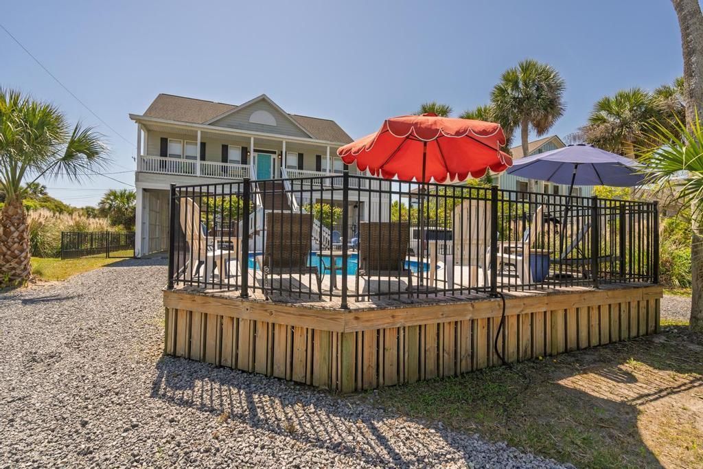 402 Pompano Street Photo 57