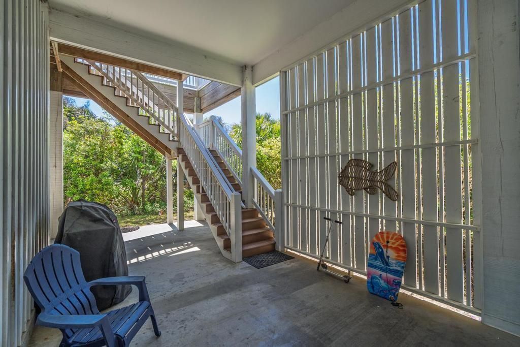 402 Pompano Street Photo 69