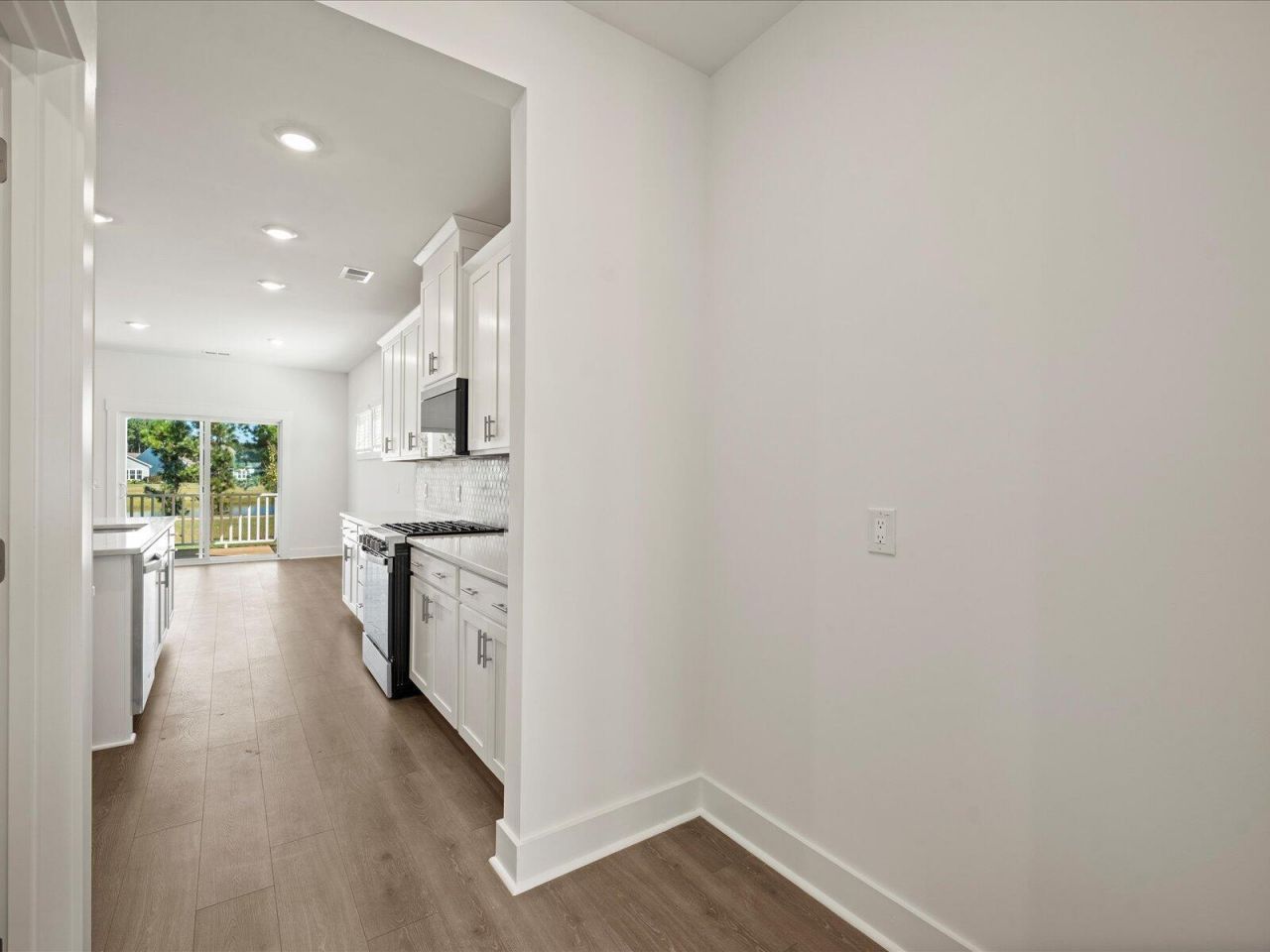 361 Calm Water Way Photo 16