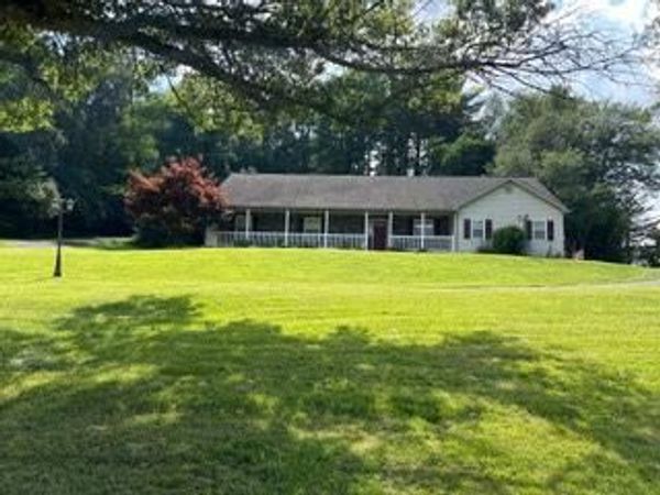 2654 HAY CREEK , BIRDSBORO, PA 19508