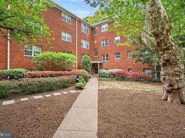 1423 N NASH STREET , Unit 3, ARLINGTON, VA 22209