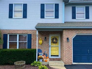 352 SADDLEBROOK DRIVE, WERNERSVILLE, PA 19565