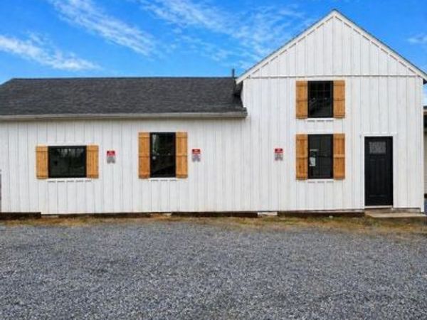21 REAR E MAPLE , CLEONA, PA 17042
