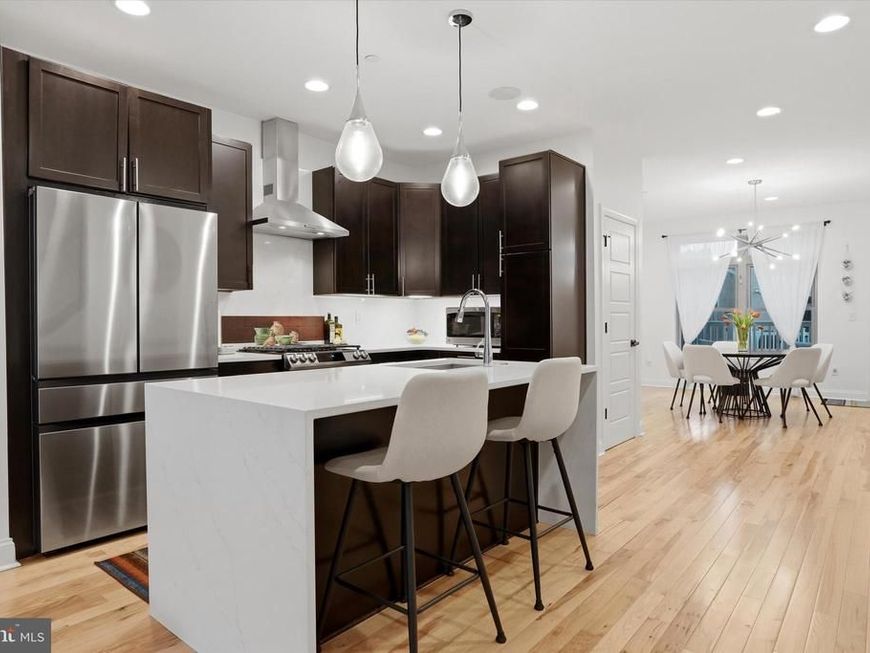 159 Green Lane, Philadelphia, PA 19127 Main Photo