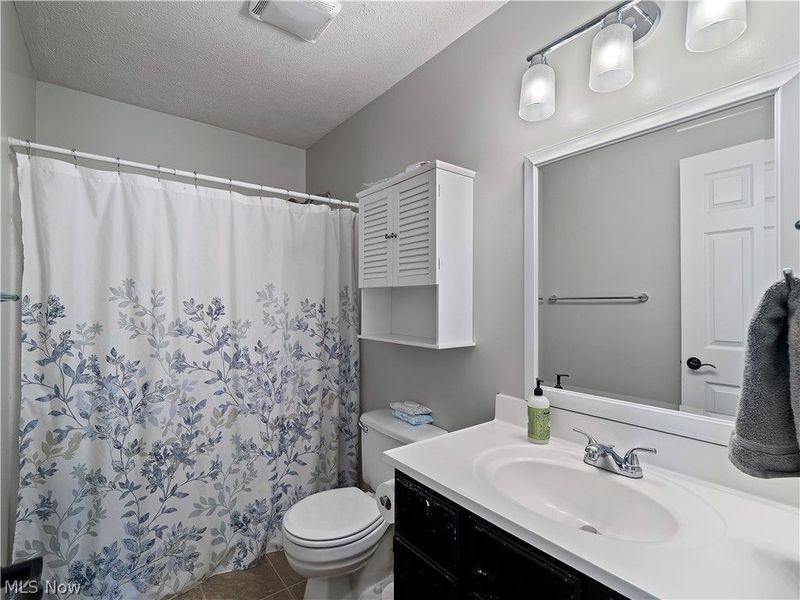 718 Wedgewood Drive, Avon Lake, OH 44012 Photo 31