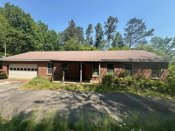 203 Old Mill Road , Rydal, GA 30171