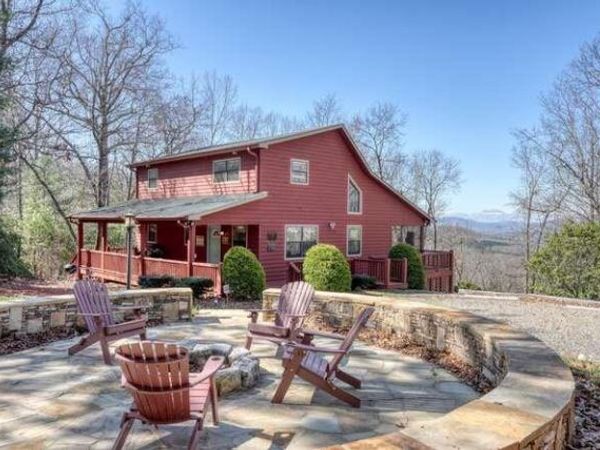 330 Mattie Lane , Blairsville, GA 30512