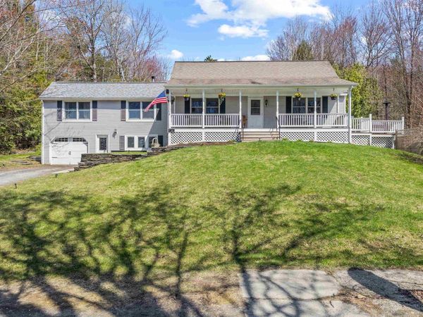 48 Snow Hill Road, Waterbury, VT 05677