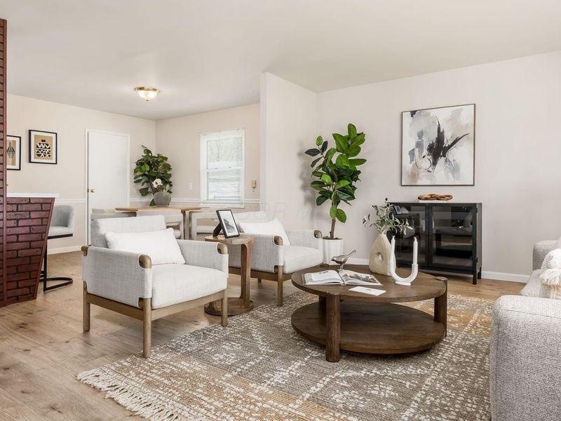 501 W Shields Street, Newark, OH 43055 Photo 2