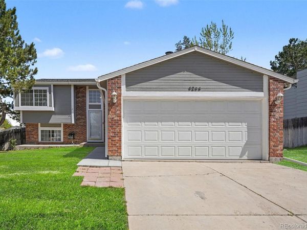 4244 S Bahama Street , Aurora, CO 80013