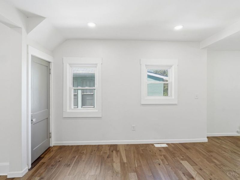 3352 Bevis Avenue, Cincinnati, OH 45207 Photo 17