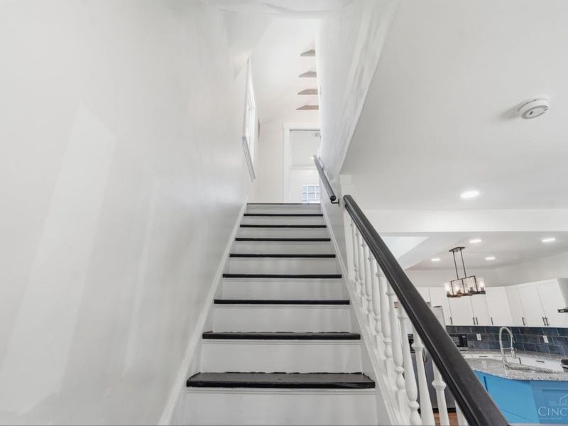 3352 Bevis Avenue, Cincinnati, OH 45207 Photo 23