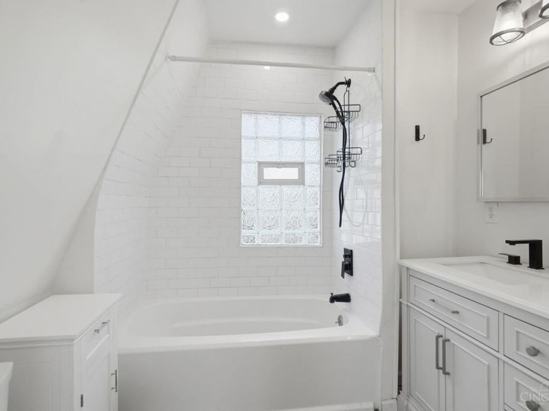 3352 Bevis Avenue, Cincinnati, OH 45207 Photo 31