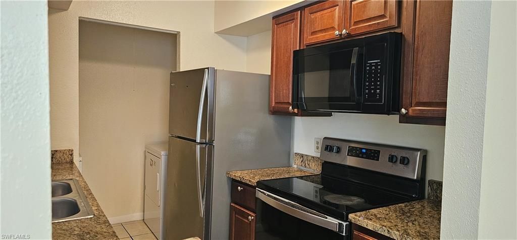 2865 Winkler Ave, Unit 416, Fort Myers, FL 33916 Photo