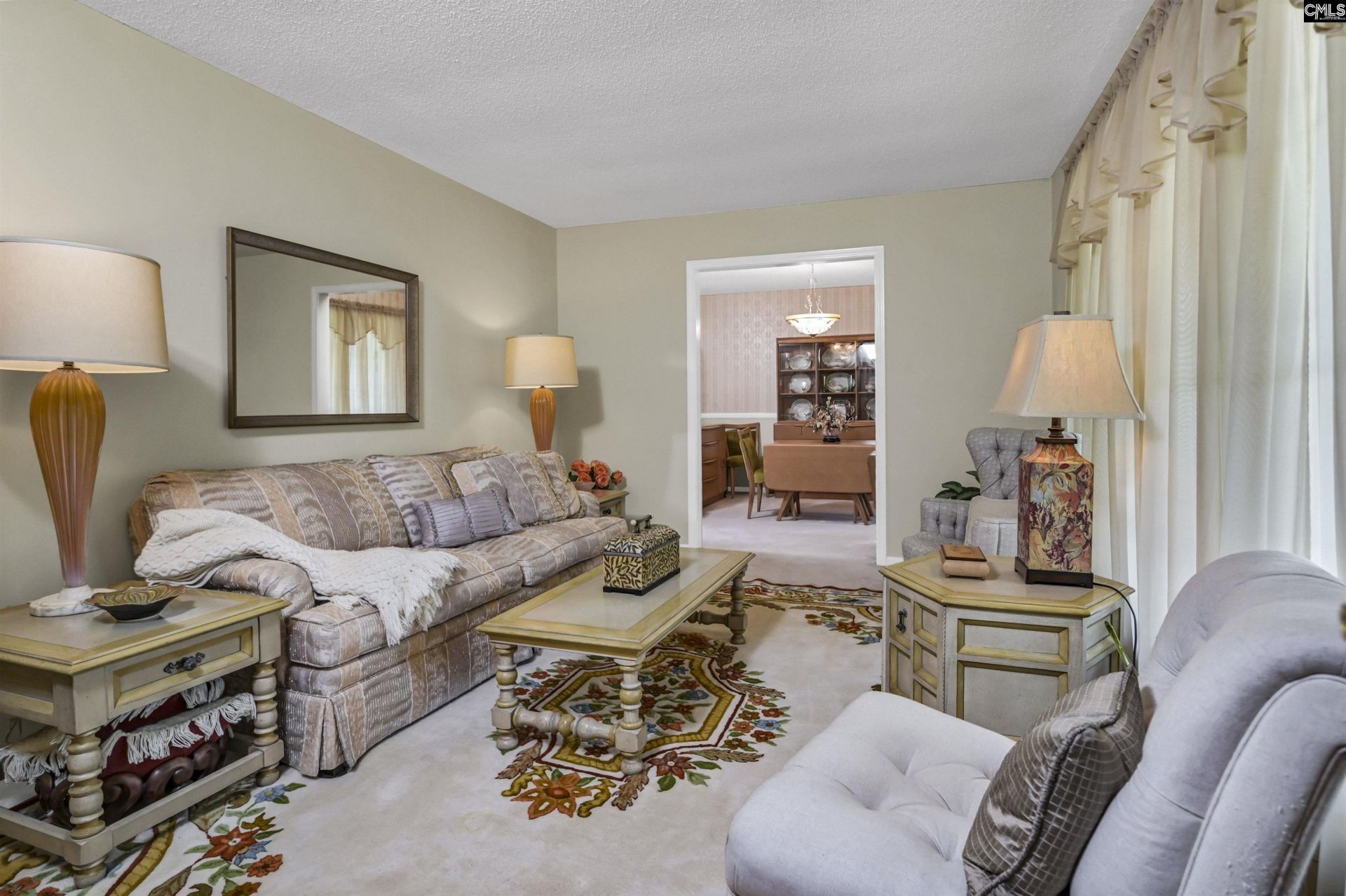 131 Charing Cross Road  Photo 21