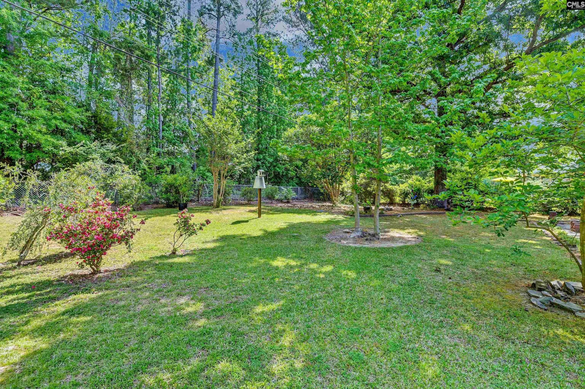 131 Charing Cross Road  Photo 25