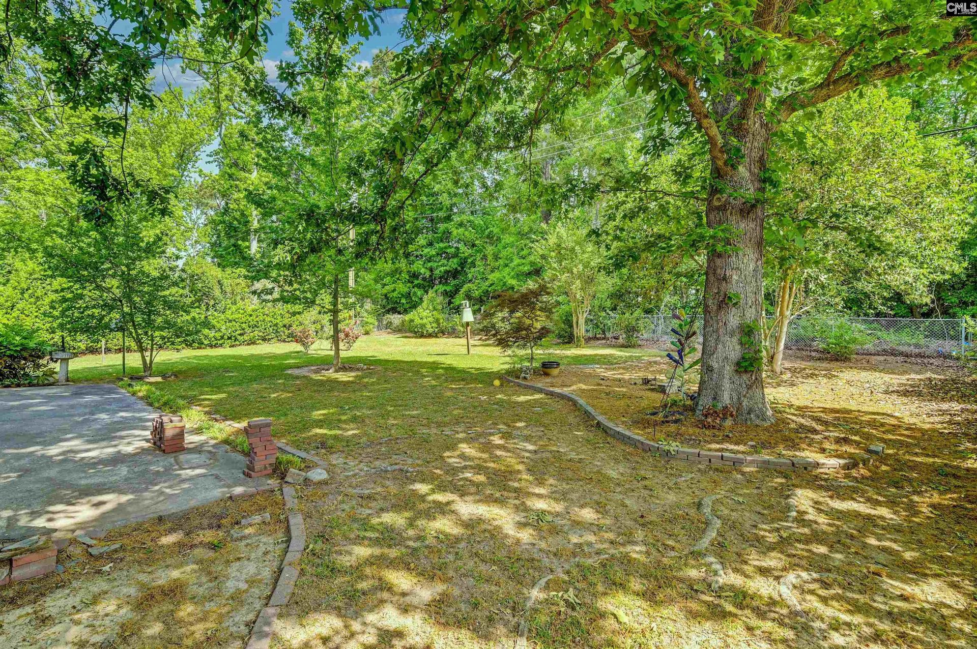 131 Charing Cross Road  Photo 27