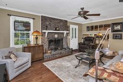 131 Charing Cross Road  photo 4