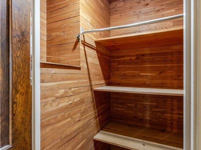 979 Oxford Road , Cleveland Heights, OH 44121 Photo 25