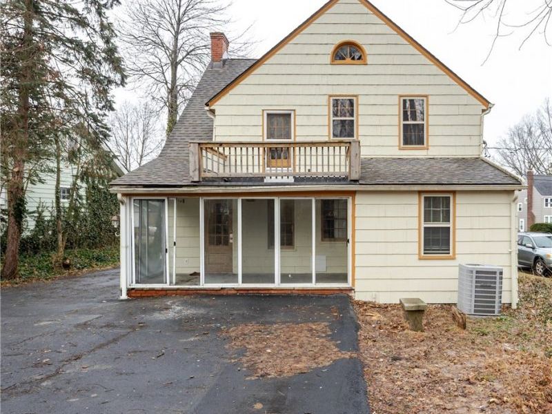 979 Oxford Road , Cleveland Heights, OH 44121 Photo 34