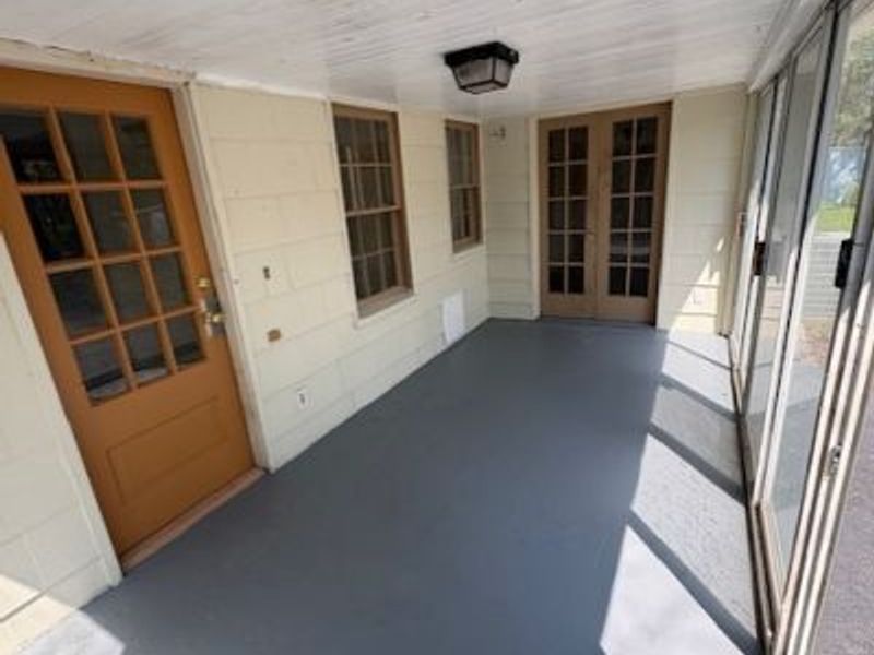 979 Oxford Road , Cleveland Heights, OH 44121 Photo 4