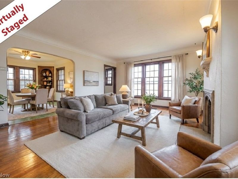 979 Oxford Road , Cleveland Heights, OH 44121 Photo 8