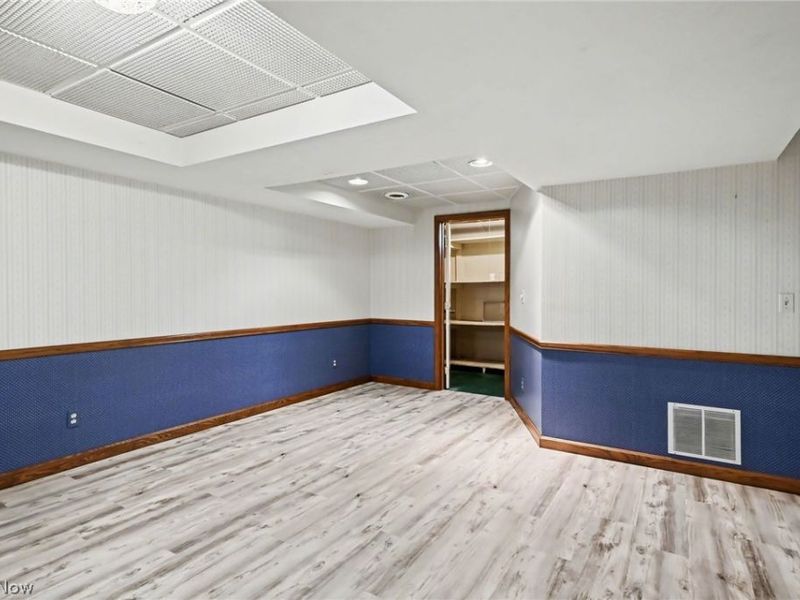 332 Kelly Circle , Zanesville, OH 43701 Photo 21