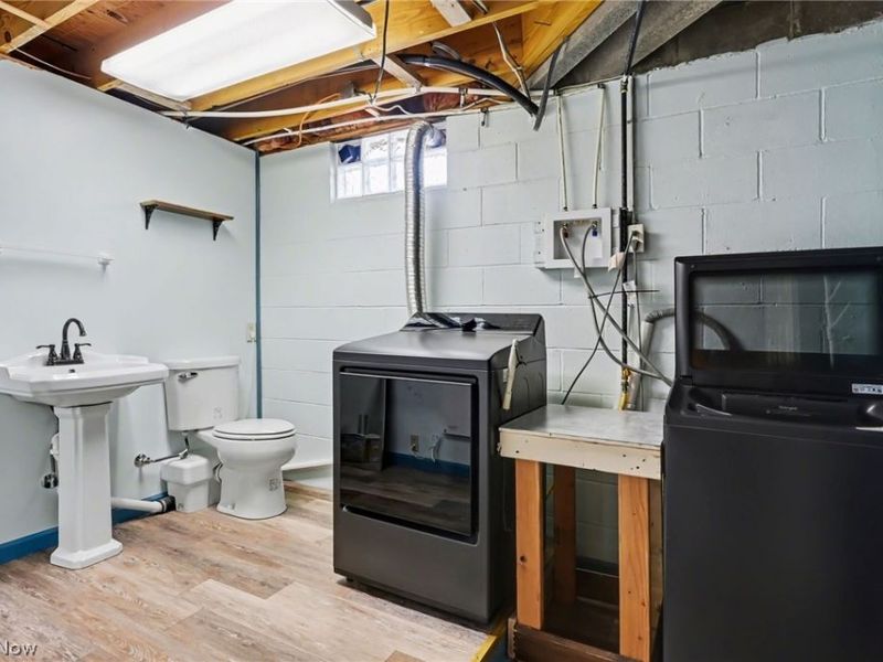 332 Kelly Circle , Zanesville, OH 43701 Photo 24