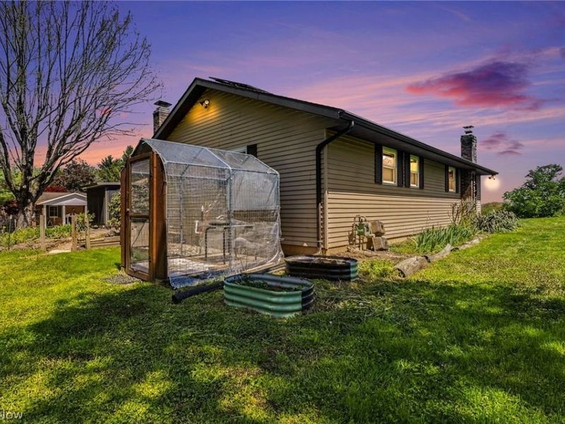 332 Kelly Circle , Zanesville, OH 43701 Photo 4