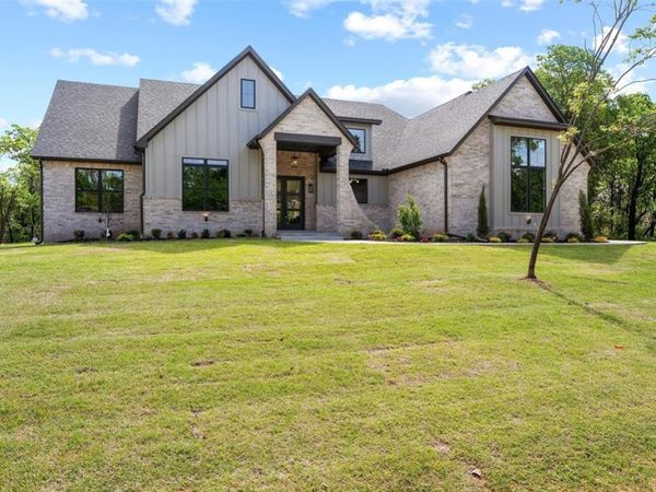 13000 Stagecoach Trail, Arcadia, OK 73007