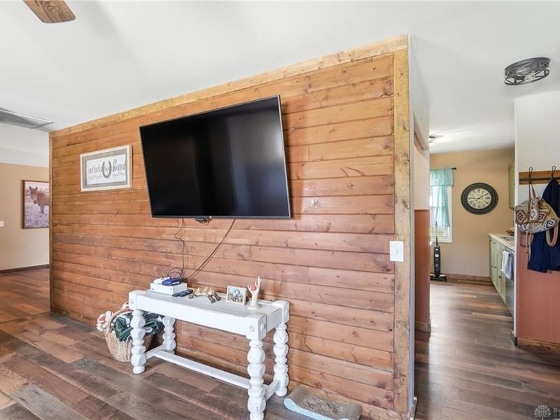 301 Arlington Road, Brookville, OH 45309 Photo 12