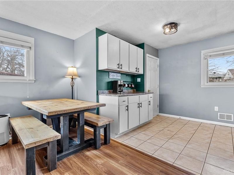 8608 Dundalk Court, Deer Park, OH 45236 Photo 8