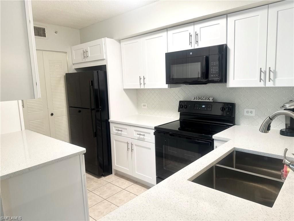 8940 Colonnades Ct E, Unit 725, Bonita Springs, FL 34135 Photo