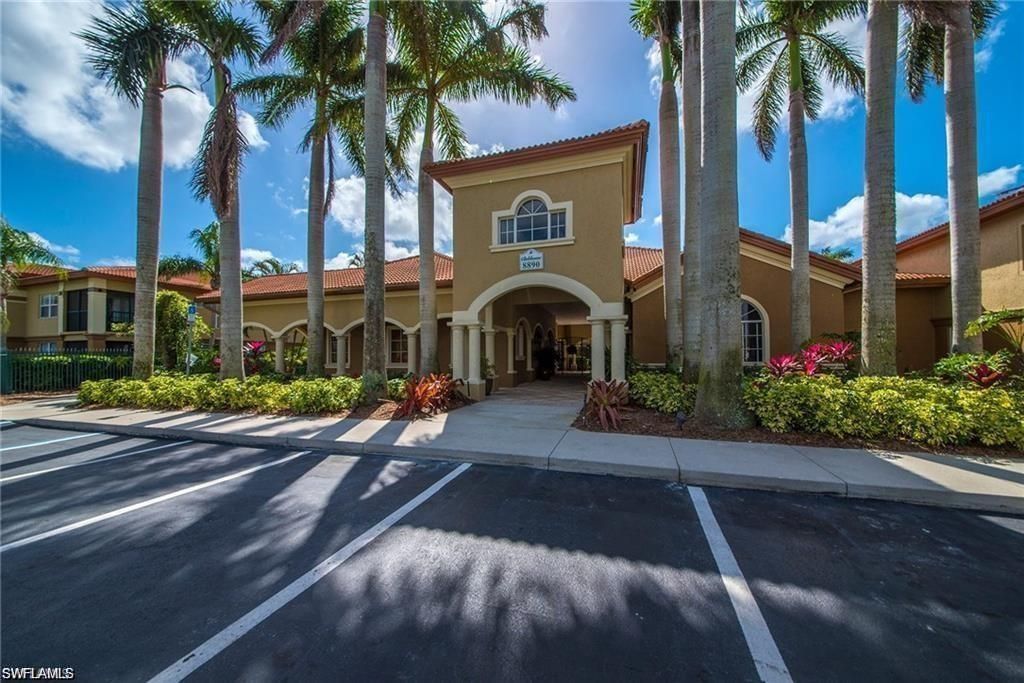 8940 Colonnades Ct E, Unit 725, Bonita Springs, FL 34135 Photo