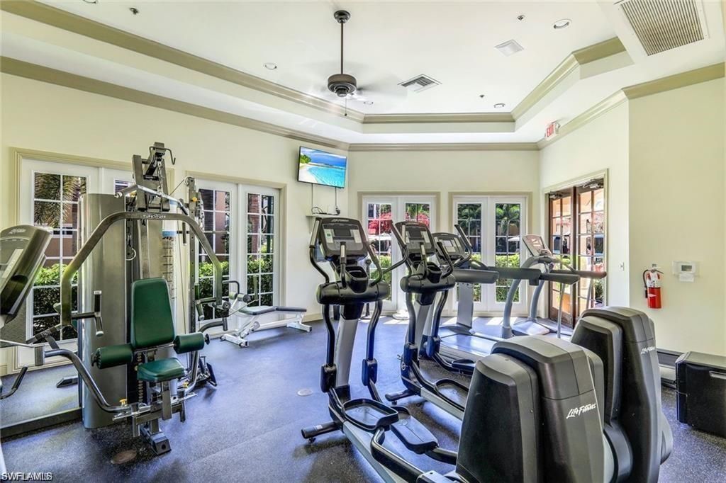8940 Colonnades Ct E, Unit 725, Bonita Springs, FL 34135 Photo