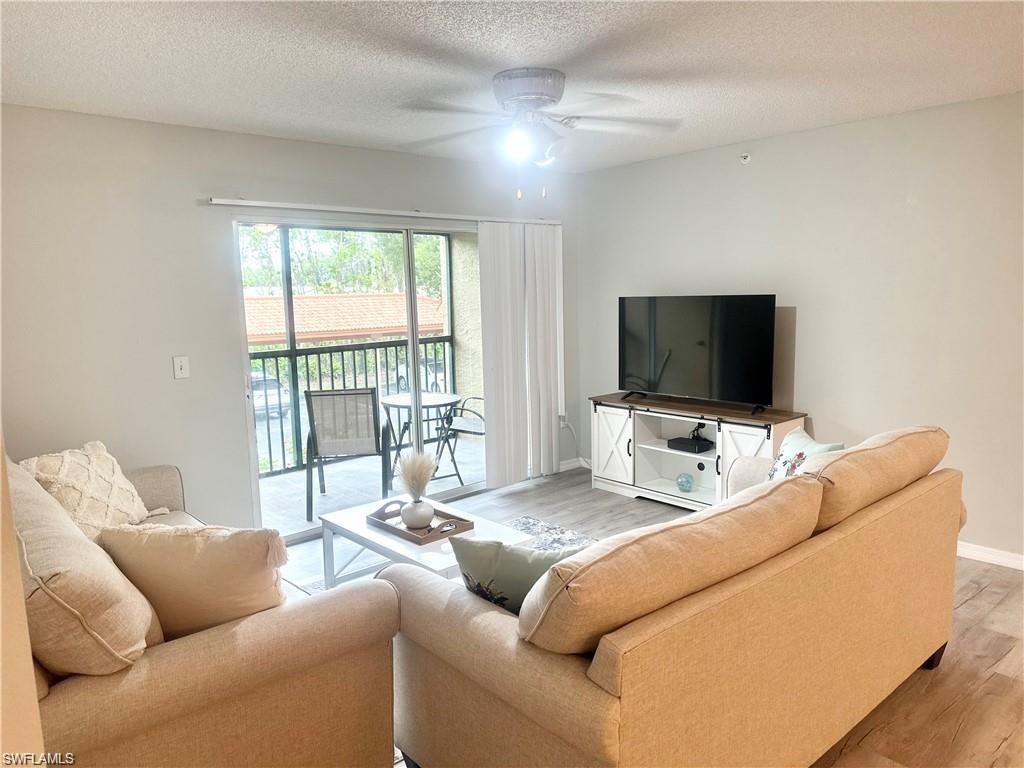 8940 Colonnades Ct E, Unit 725, Bonita Springs, FL 34135 Photo
