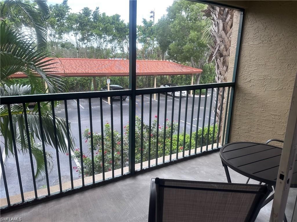 8940 Colonnades Ct E, Unit 725, Bonita Springs, FL 34135 Photo