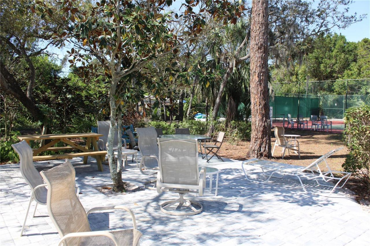 7909 4th Avenue W, Unit 12, Bradenton, FL 34209 Photo