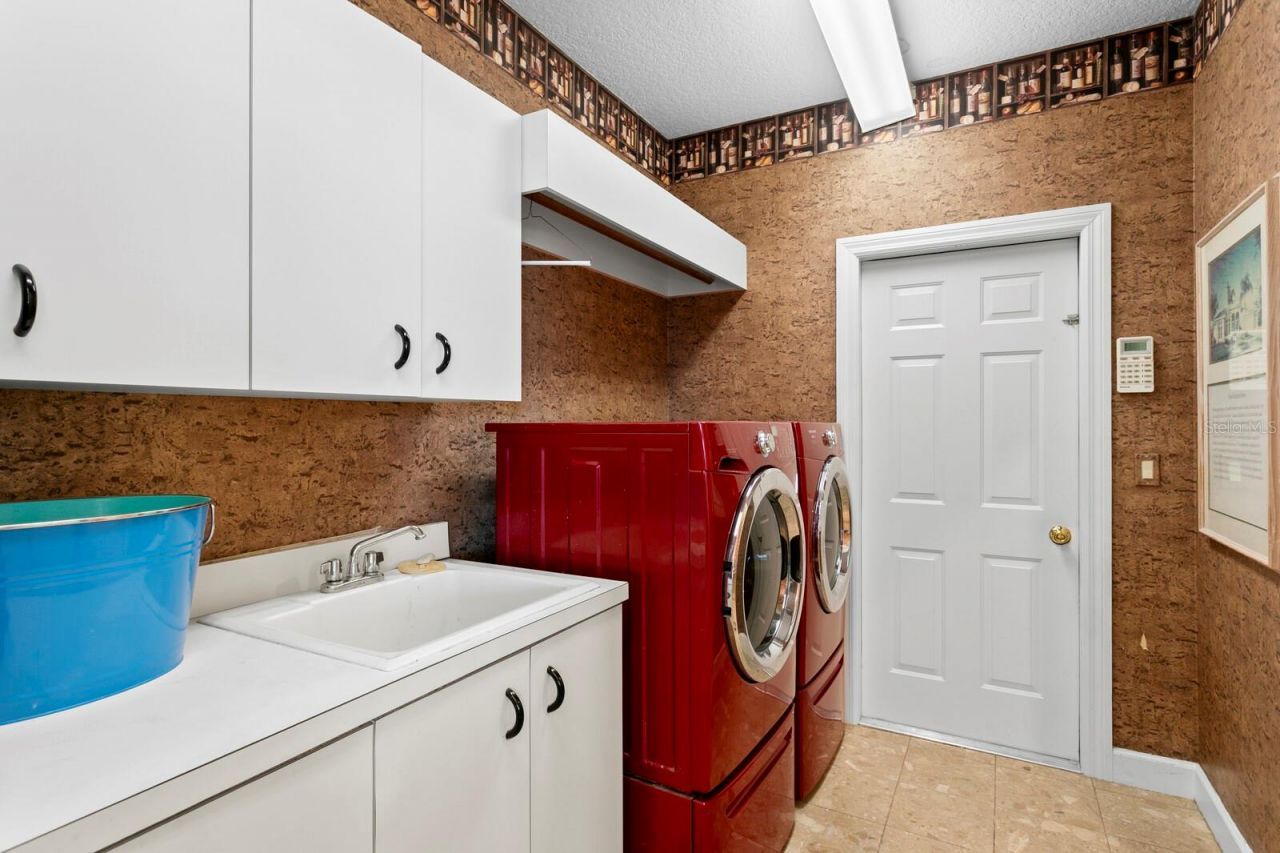 7361 Watersilk Drive, Pinellas Park, FL 33782 Photo